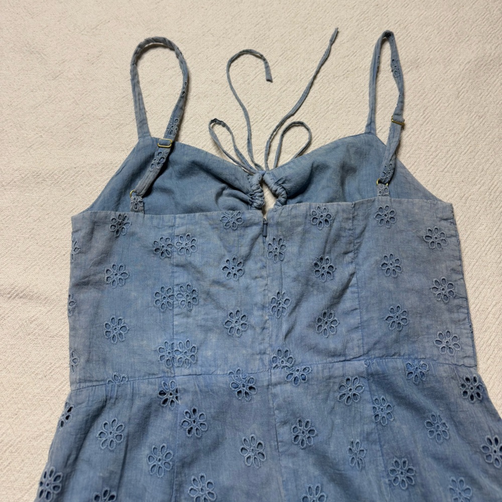 Tularosa Valerie Eyelet Vintage Blue Wide Leg Jumpsuit M - Picture 8 of 9